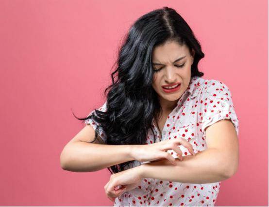 人有四癢，大病將至？醫生提醒：出現這3種異常，或是大病預警