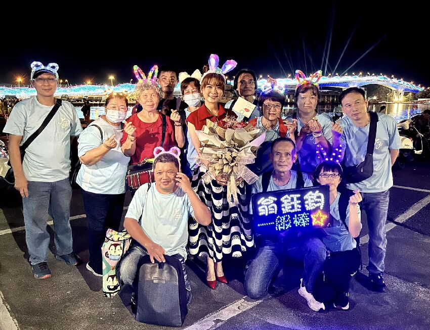 私下好暖!《紅人榜》女星錄影中「詹雅雯驚覺不對勁」上前提醒 她淚曝「救了一命」及時就醫